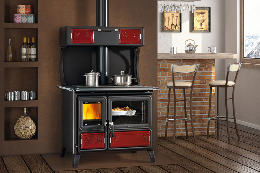 malkas plītis, malkas plītis ar cepeškrāsni